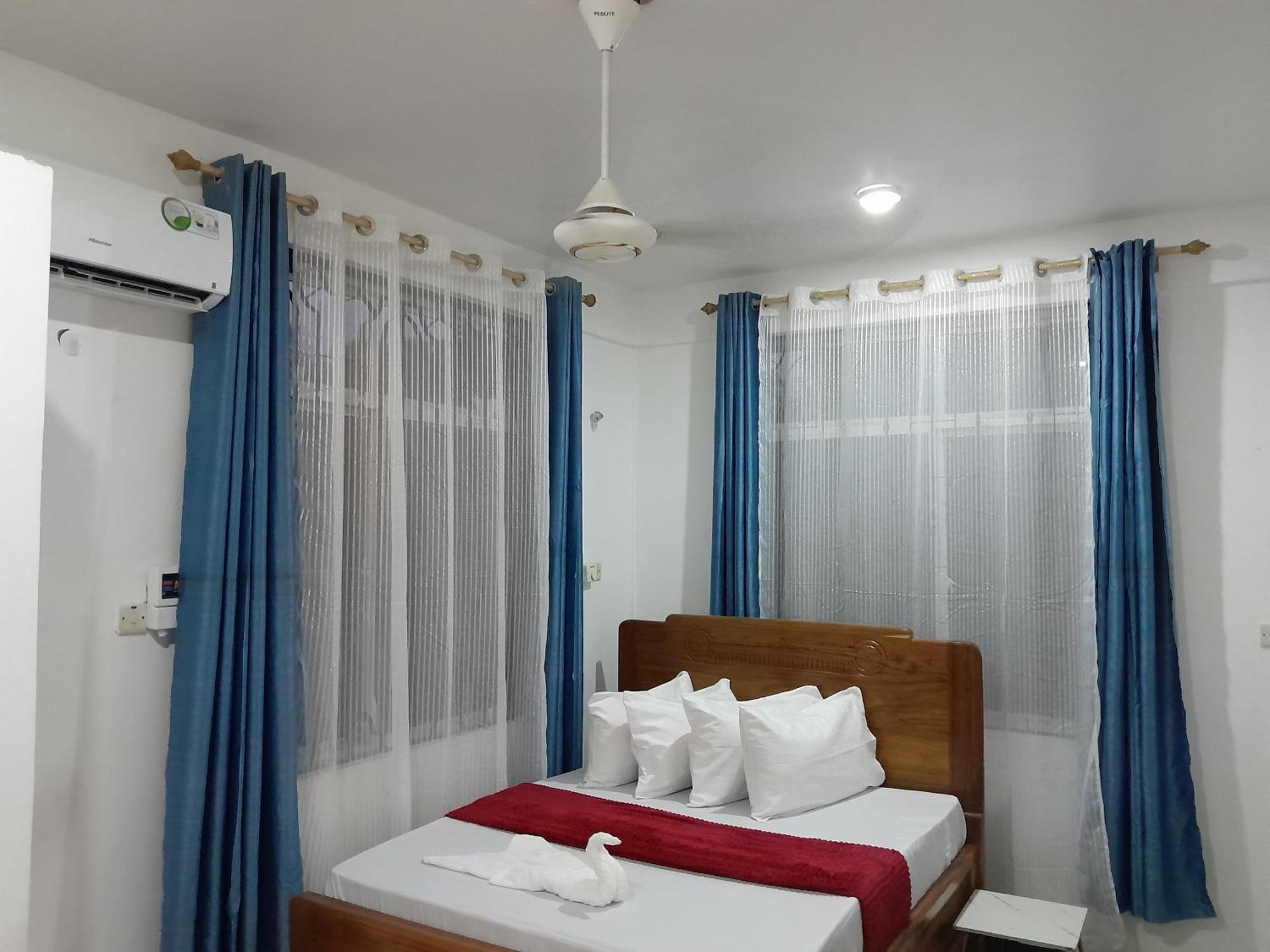 Valley Breeze Hotel Daressalam Exterior foto
